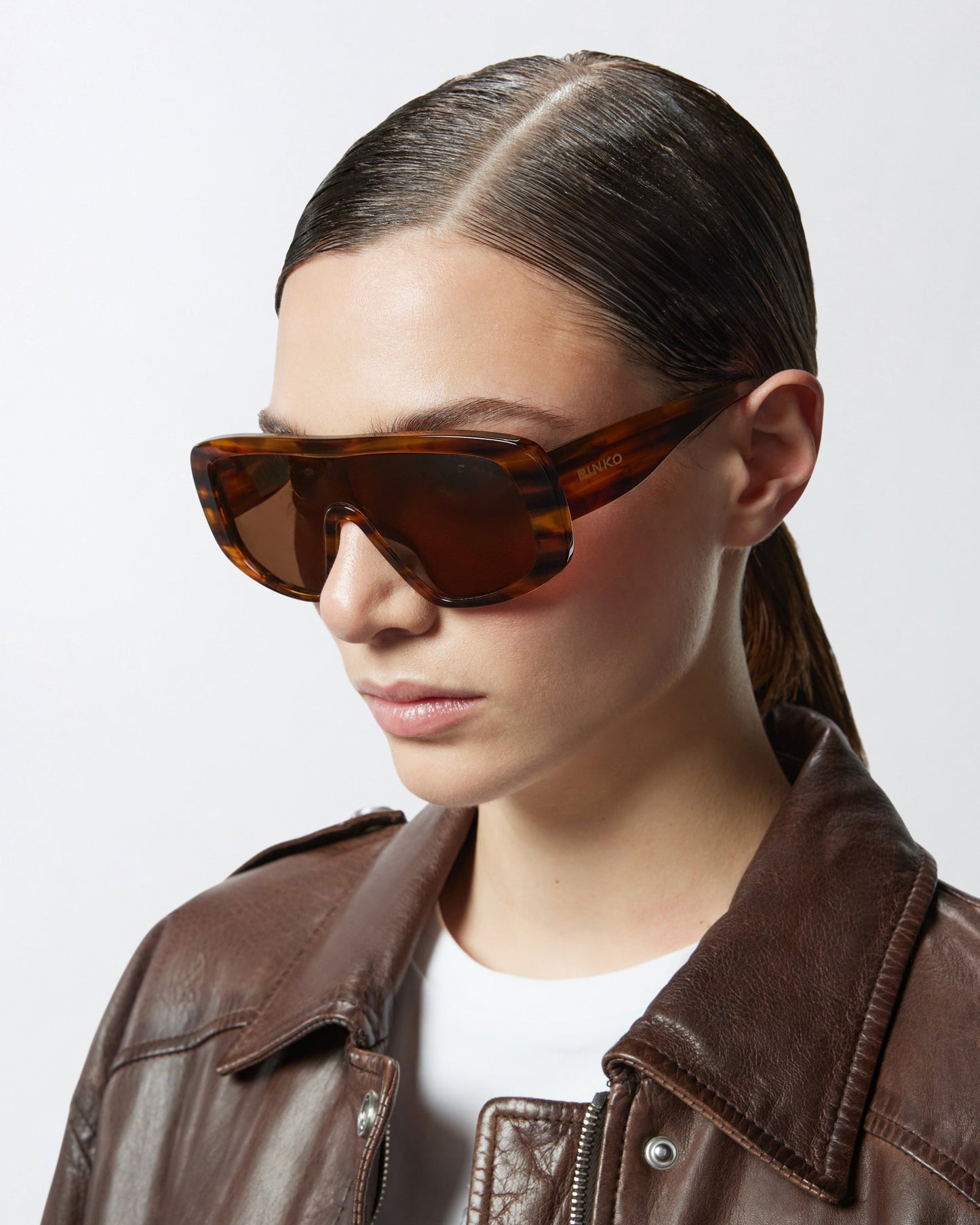 Oversized mask sunglasses