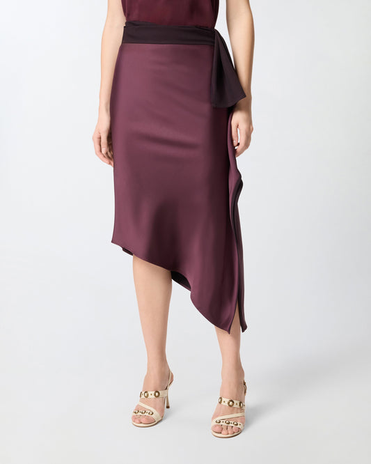 Asymmetric pencil skirt in satin