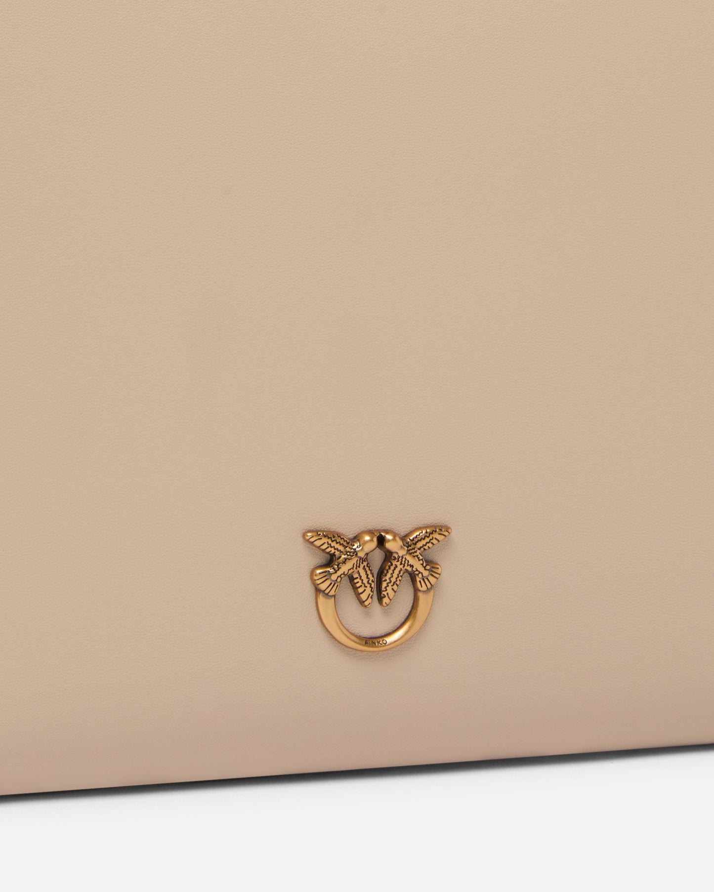 Medium shoulder bag Flat Love Bag Simply