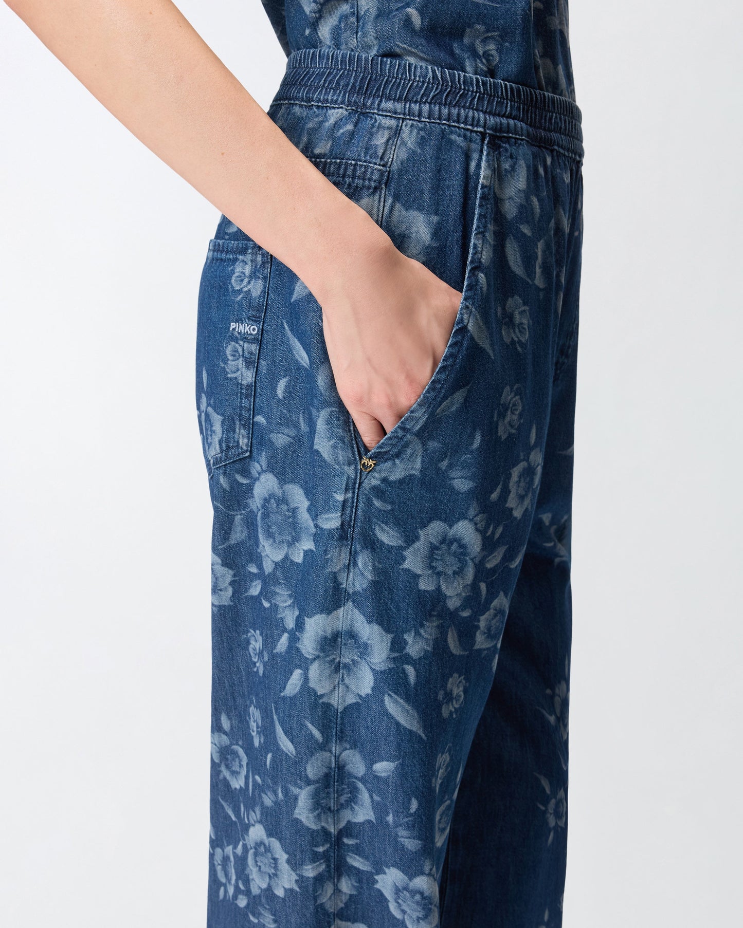 Floral denim jeans