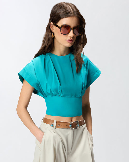 Crop top with wide sleeves