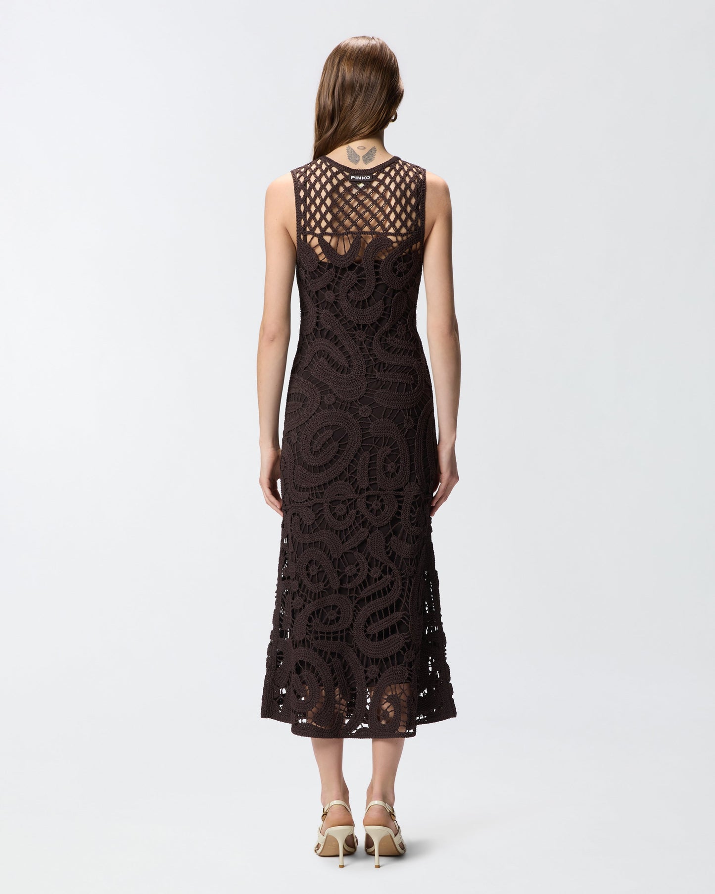 Sleeveless midi dress in geometric crochet