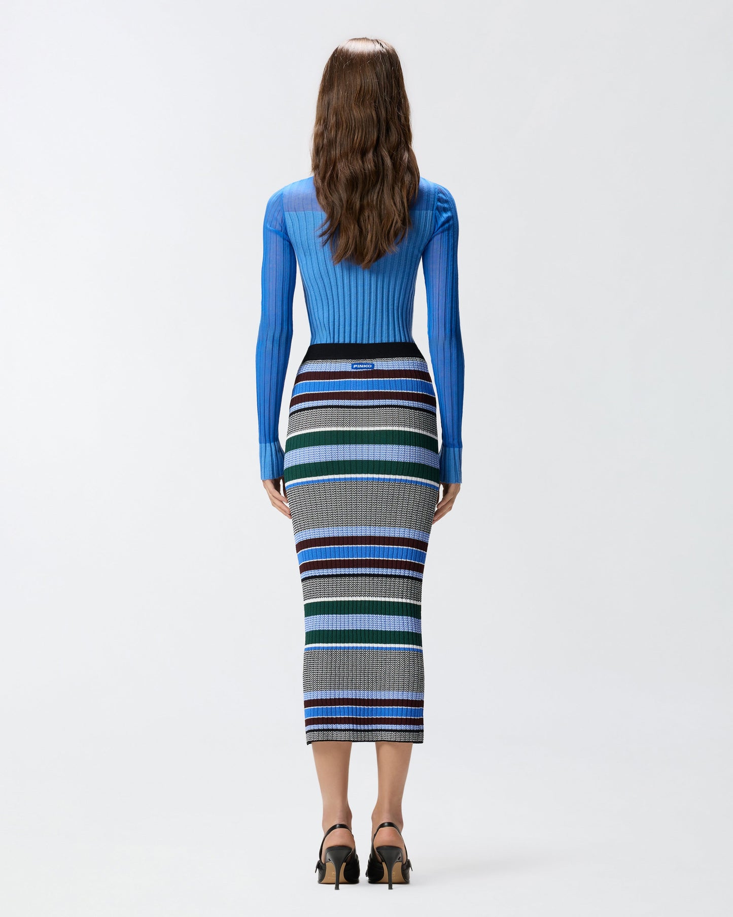 Calf-length striped knit slim-fit skirt