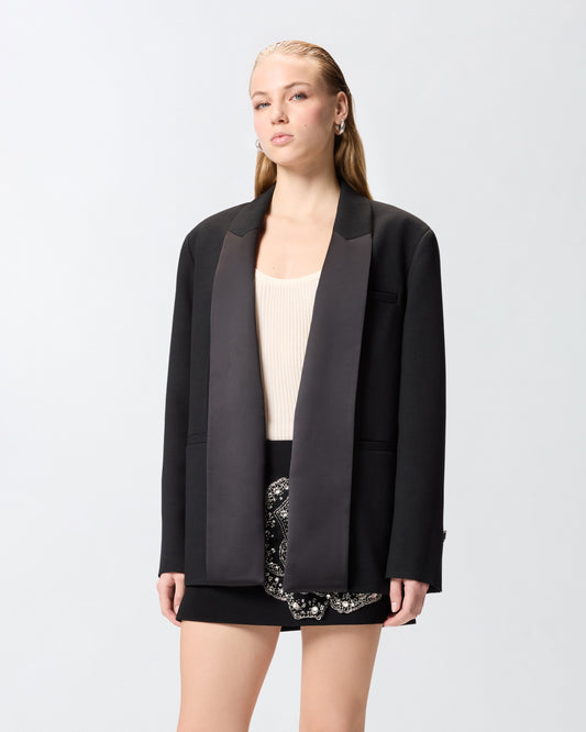 Slub fabric jacket with satin lapels