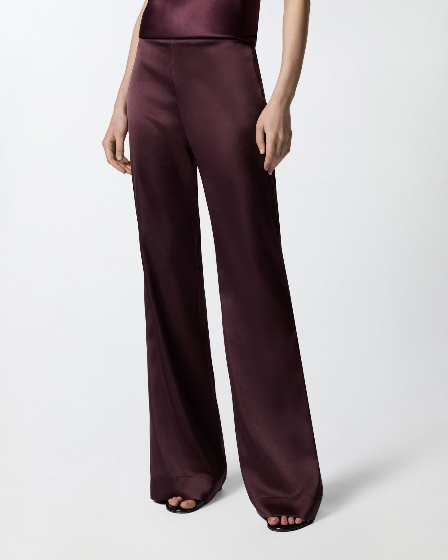 Flared trousers in satin