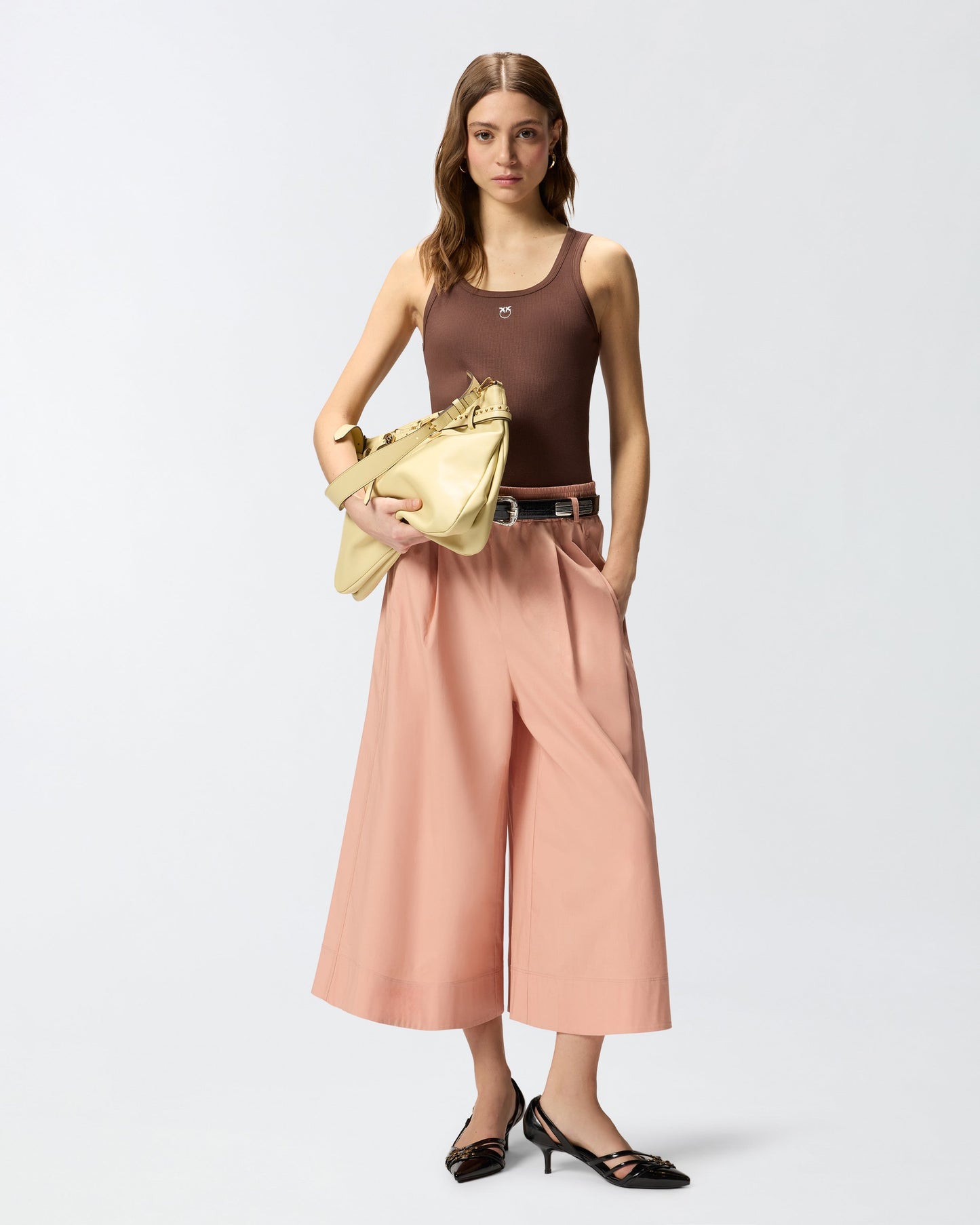 Long shorts with Love Birds buckle