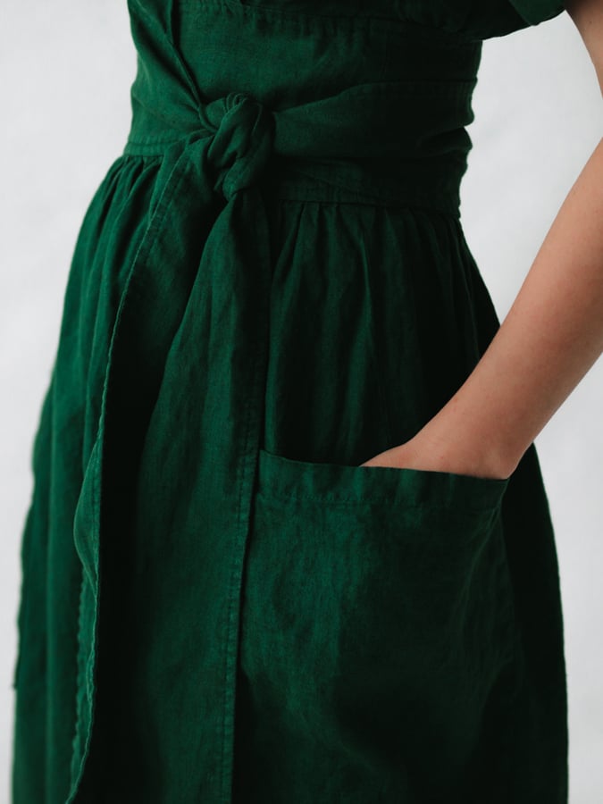Leinenkleid mit Schnürung