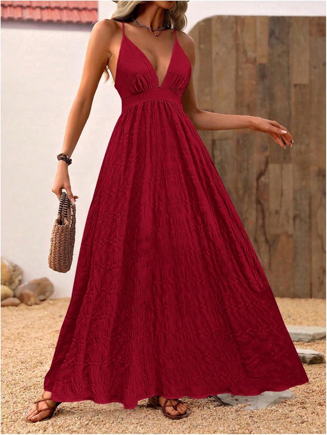 MakeMeChic Damen Boho V-Ausschnitt Ärmelloses Maxi-Sommerkleid Geblümt Kreuz und quer rückenfrei Ausgestelltes Cami-Kleid