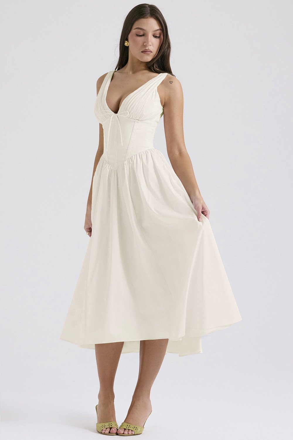 Elegantes V-Ausschnitt Schwingkleid mit Blumenmuster🌺Kaufe 2, versandkostenfrei