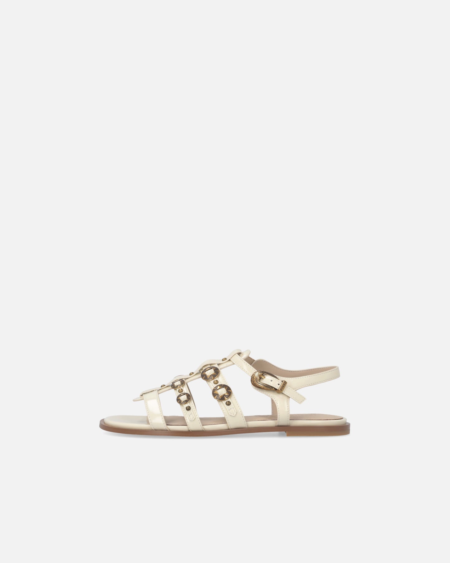 Flat sandals with straps and studs