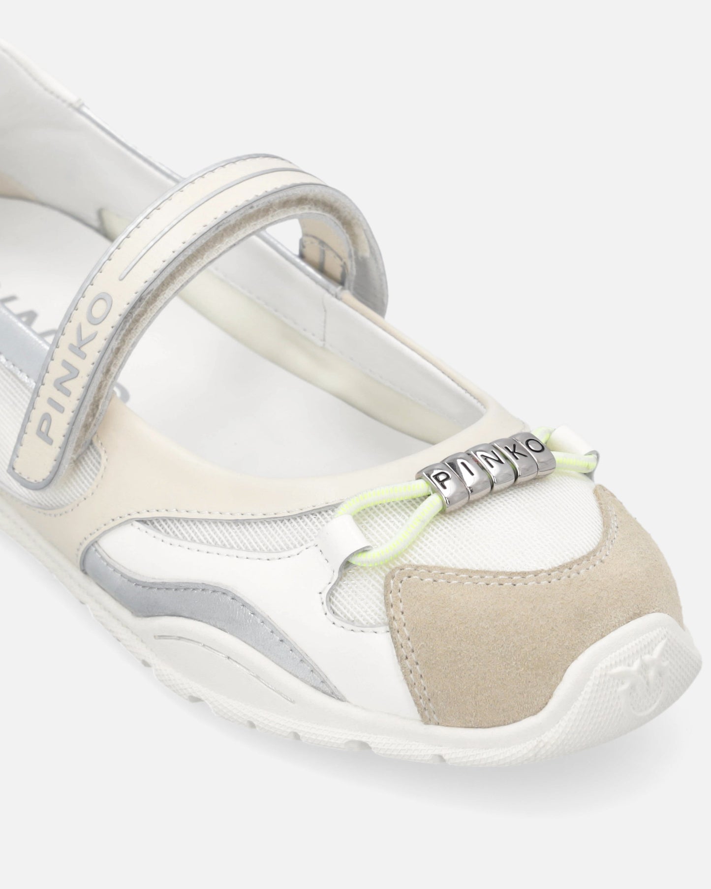 Sporty ballet flats with inserts and logo lettering
