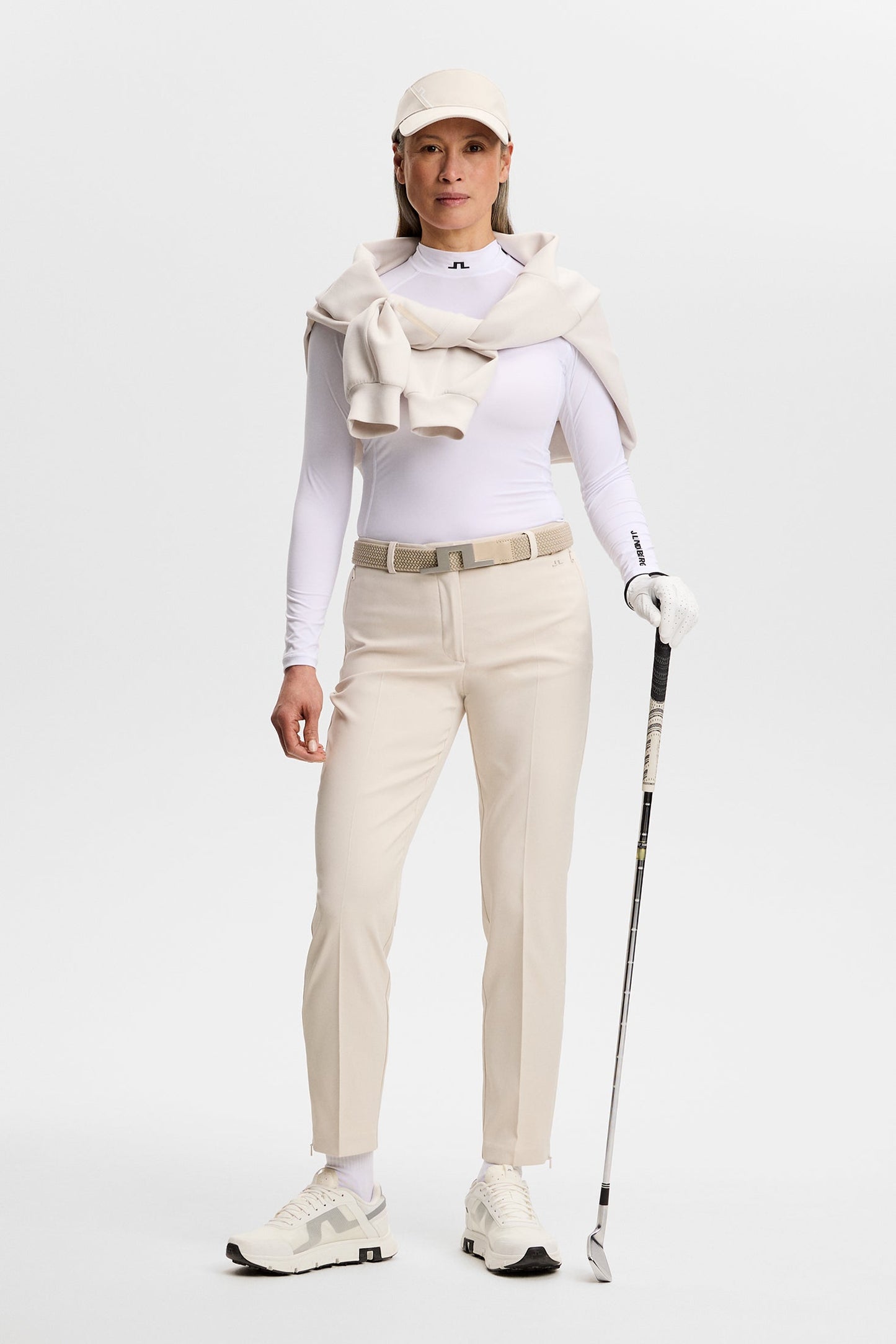 Pia Pant / Moonbeam